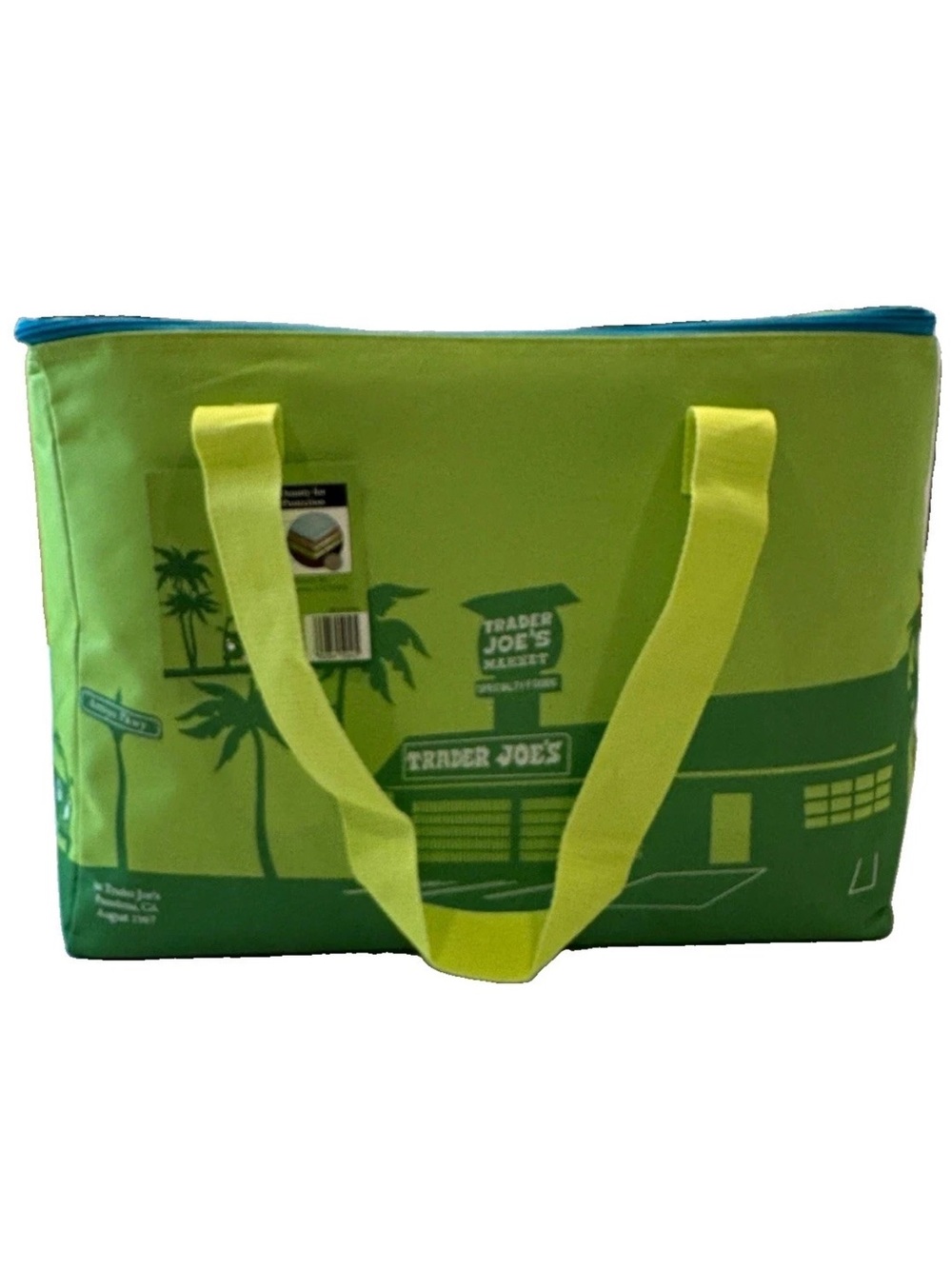 NWT, Trader Joe’s large Green Insulated Tote Bag. 2026 limited edition 8 gallons